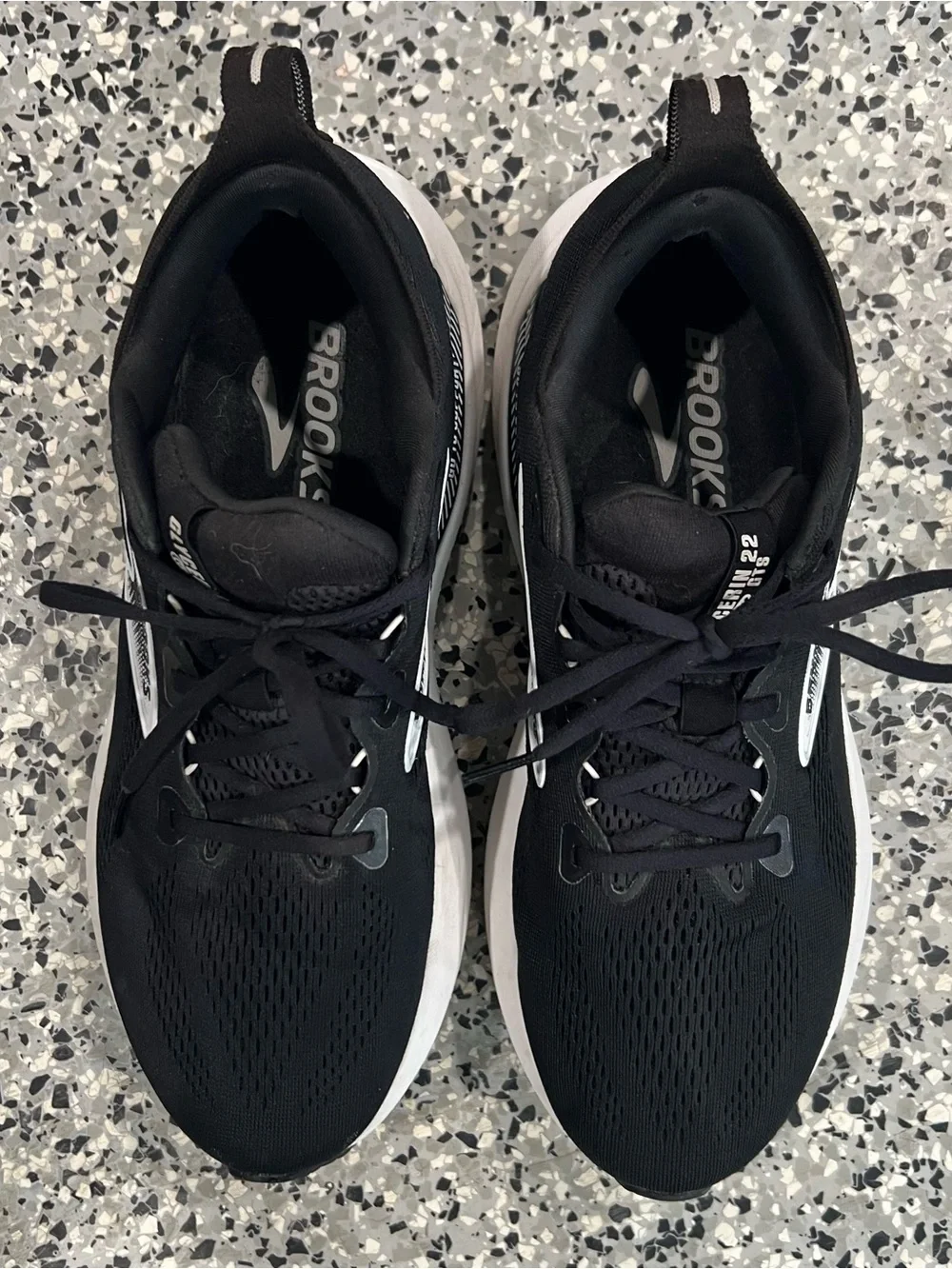 Brooks Glycerin 22 GTS size 10.5 Men’s - Picture 8 of 11